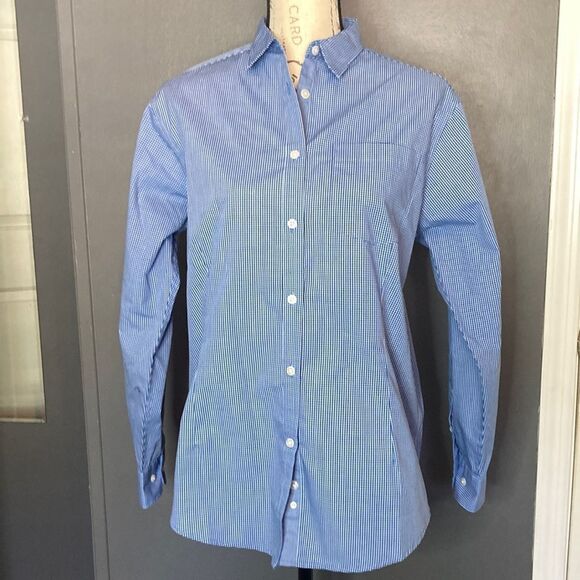Affinity Apparel button down blue and white shirt, size medium - Picture 1 of 7